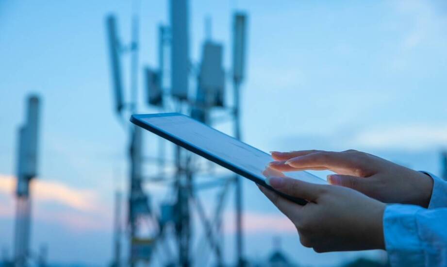 Najlepsze praktyki w montażu anten satelitarnych dla optymalnego odbioru