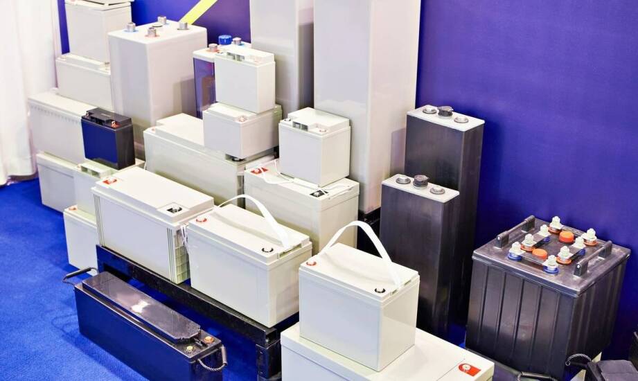 Zastosowanie zaawansowanych technologicznie akumulatorów w jachtach – korzyści dla użytkowników