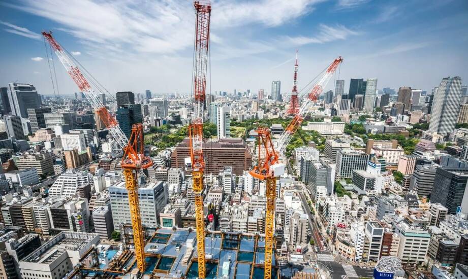 Jak generalny wykonawca integruje nowoczesne technologie w projektach budowlanych?