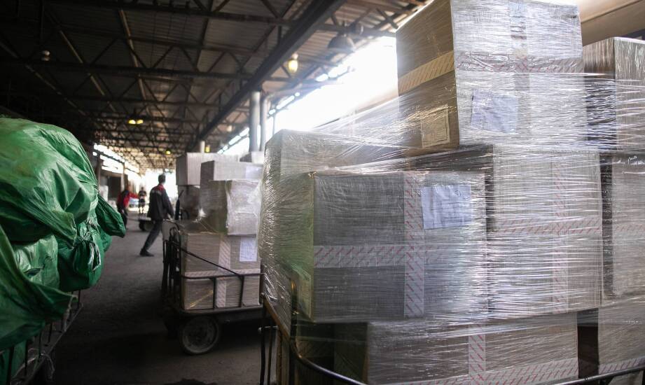 Rola folii malarskich Slimplane w ochronie powierzchni podczas przenoszenia i transportu materiałów