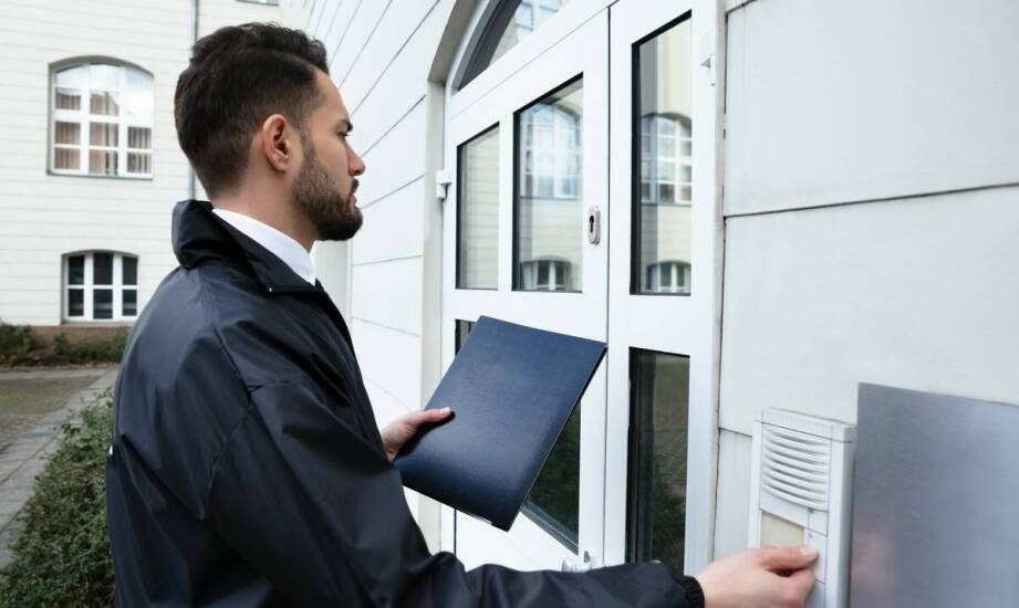 Jak przebiega proces zabezpieczenia roszczeń przez komorników na Woli?