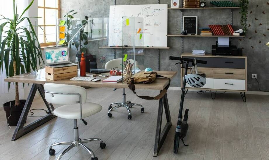 Druk plakatów reklamowych: Jak druk cyfrowy wpływa na jakość i czas realizacji?