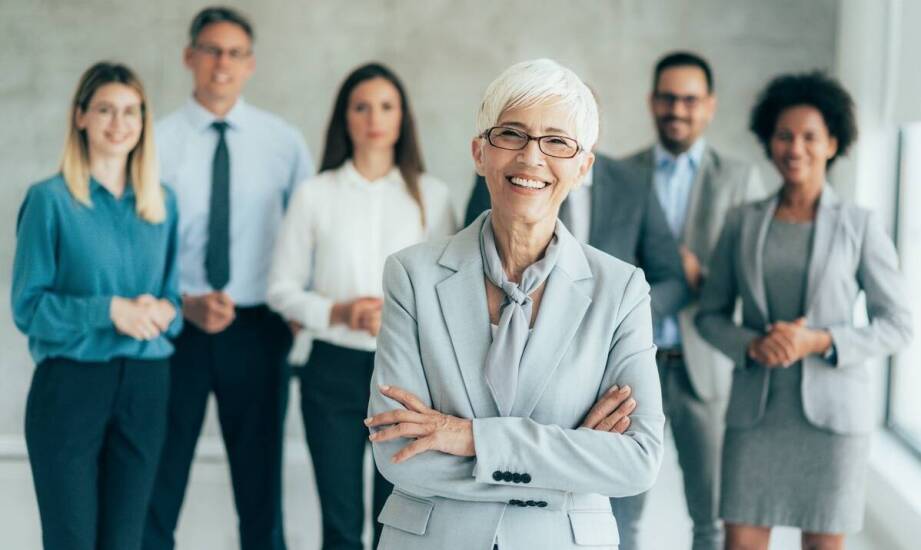 Wpływ odzieży korporacyjnej na morale i tożsamość pracowników