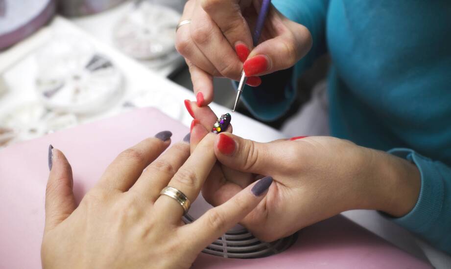 Jakie szkolenie z manicure wybrać na początek?