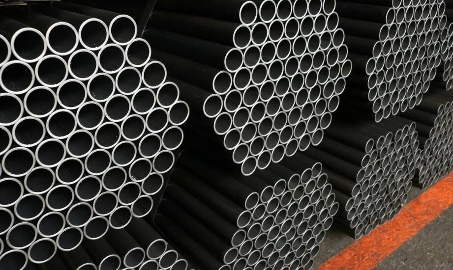 Jakie korzyści niesie stosowanie rury HDPE 32 w energetyce?