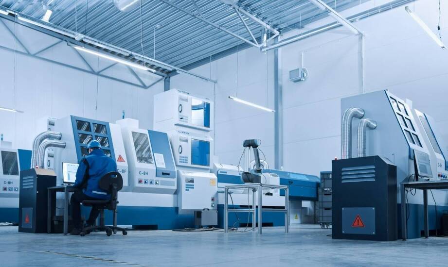 Jak technologie CNC zmieniają podejście do projektowania ekspozytorów?