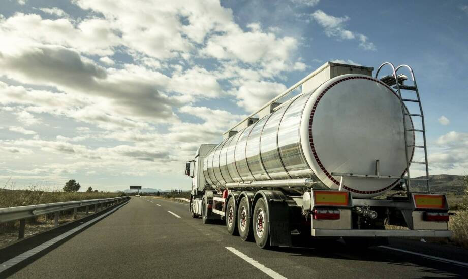 Jak odpowiednia obsługa wpływa na jakość transportu odpadów płynnych?