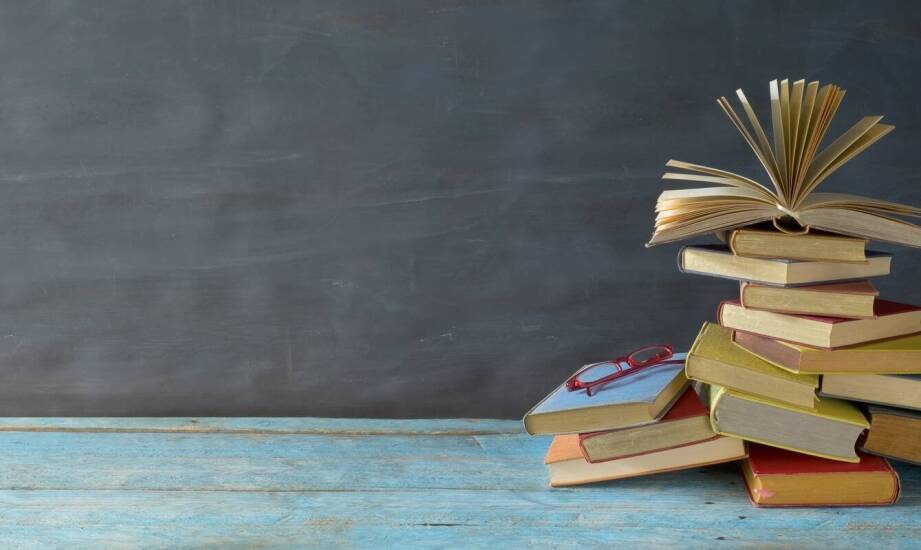 Podręczniki akademickie a rozwój osobisty i zawodowy nauczycieli