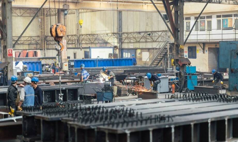 Wyzwania związane z transportem i montażem prefabrykowanych zbiorników