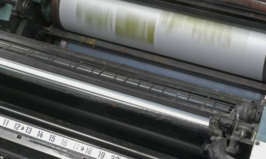 Wpływ uszlachetniania na efekt końcowy druku offsetowego – przykłady zastosowań