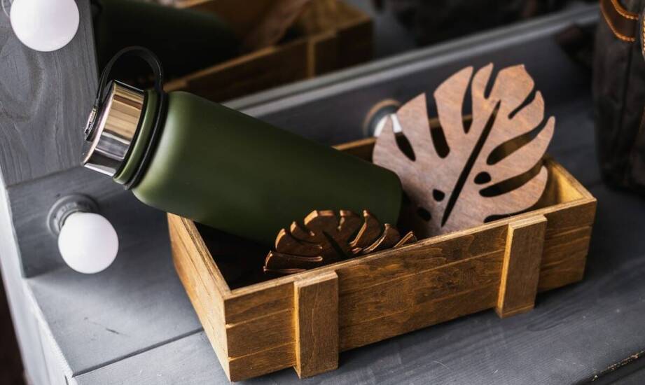 Metalowe standy ekspozycyjne a zrównoważony rozwój – co warto wiedzieć?