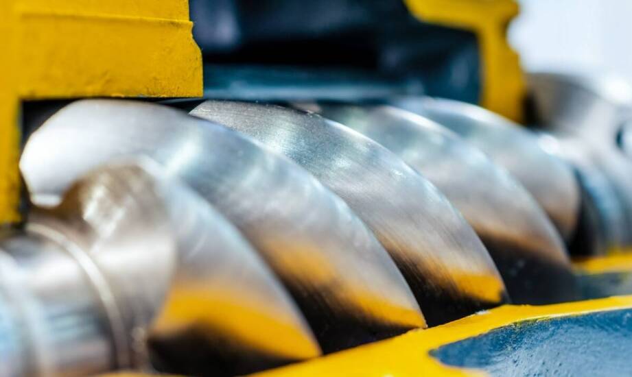 Czy warto inwestować w pierze używane do produkcji kurtek puchowych?