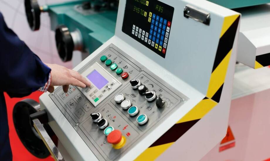 Przemysłowe zastosowania gięcia drutu CNC – innowacyjne podejścia