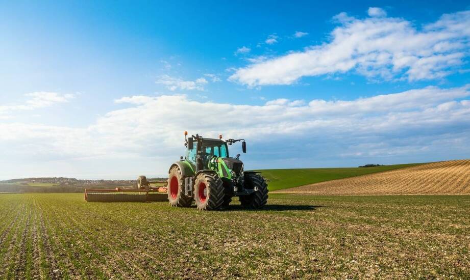 Nowoczesne technologie w maszynach rolniczych: przegląd innowacji