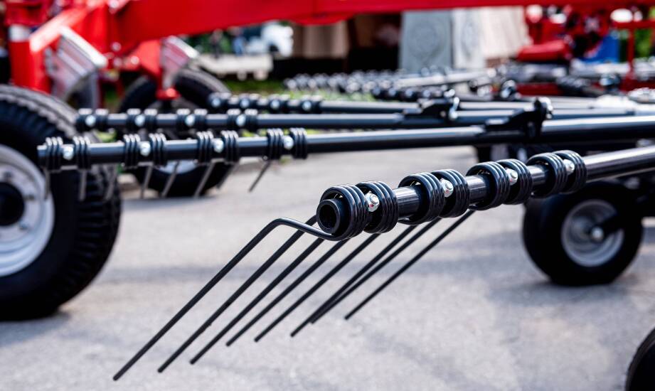 Najczęstsze pytania dotyczące serwisowania zgrabiarek – odpowiedzi ekspertów