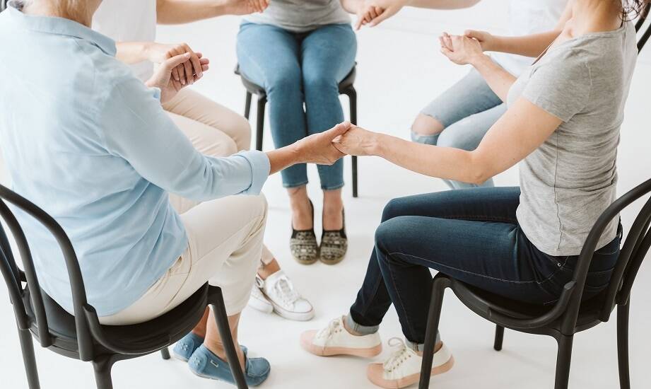 Wpływ zabaw na rozwój umiejętności komunikacyjnych w ośrodku socjoterapii