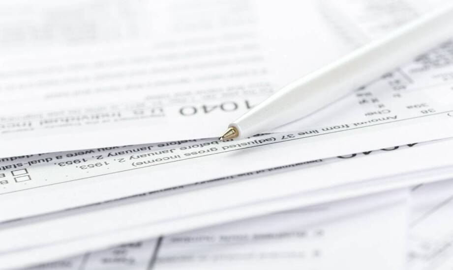 Jak biuro nieruchomości wspiera klientów przy finalizacji zakupu domu?