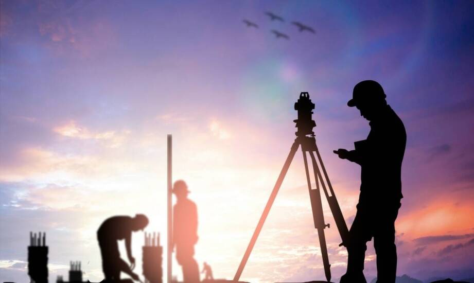 Współpraca z geodetą w trakcie budowy - kluczowe aspekty dla inwestorów