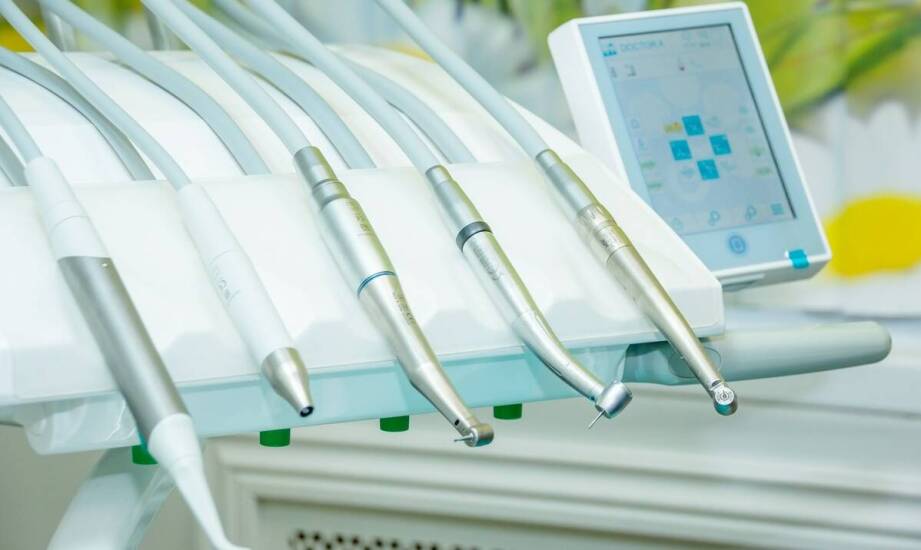 Narzędzia kanałowe – co nowego na rynku hurtowni stomatologicznych?