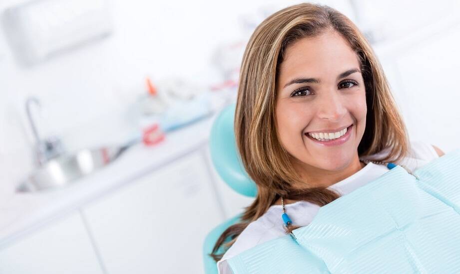 Przebieg konsultacji stomatologicznej – czego się spodziewać?