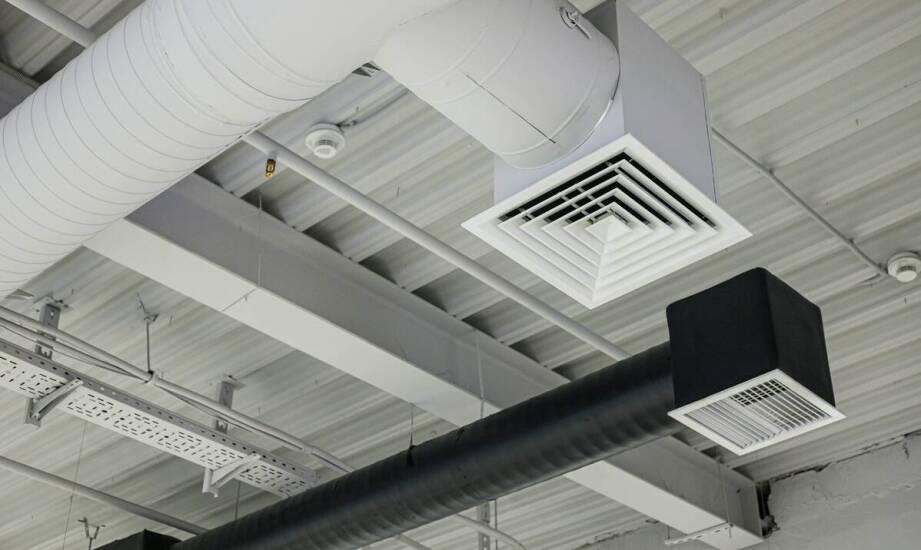 Rola profesjonalnych usług w utrzymaniu jakości powietrza w placówkach medycznych