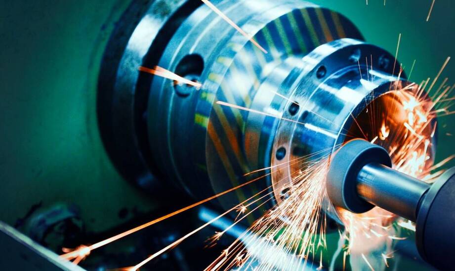 Najnowsze innowacje w obróbkach blacharskich dla budynków mieszkalnych