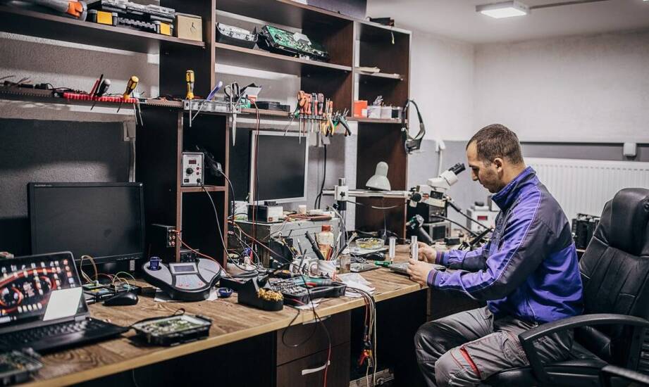 Rola pracowników z Ukrainy w naprawie pojazdów szynowych