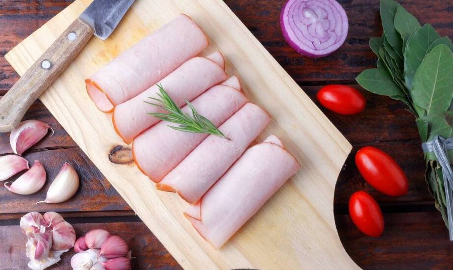 Jak różnorodność ofert jelit wieprzowych wpływa na wybór producentów?