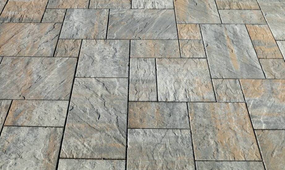 Jakie płytki na taras zapewnią trwałość na lata?