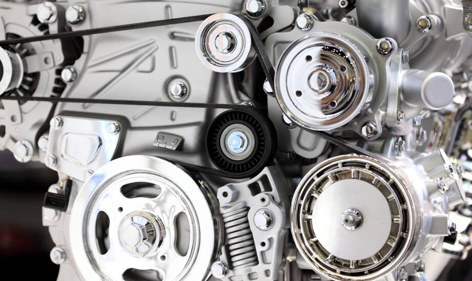 Jakie są korzyści z zakupu części Mercedes od warszawskich dostawców?