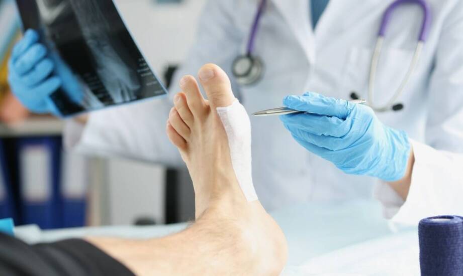 Diagnostyka hallux valgus: jakie badania przeprowadzają specjaliści?