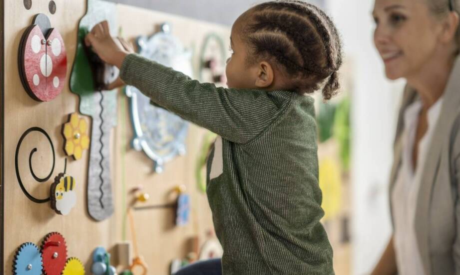 Jakie są zalety wyboru klubu dziecięcego dla wszechstronnego rozwoju dziecka?