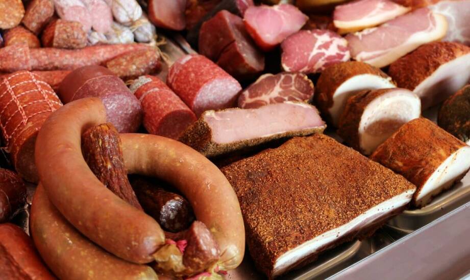 Korzyści płynące z zakupów bezpośrednio w masarni