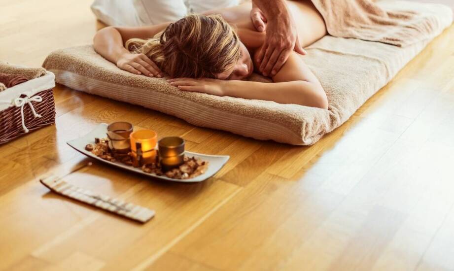 Dlaczego warto wybrać masaż na 4 ręce po ciężkim dniu?