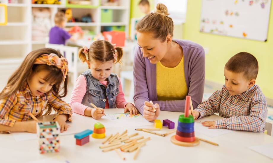 Rola nauczycieli w tworzeniu bezpiecznej atmosfery dla rozwoju dziecka w przedszkolu