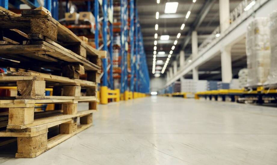 Wpływ palet metalowych na optymalizację przestrzeni magazynowej