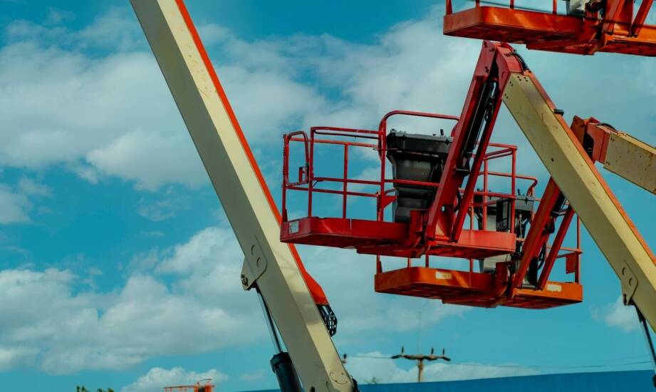 Wybór odpowiedniego podestu nożycowego dla specyficznych potrzeb przedsiębiorstwa