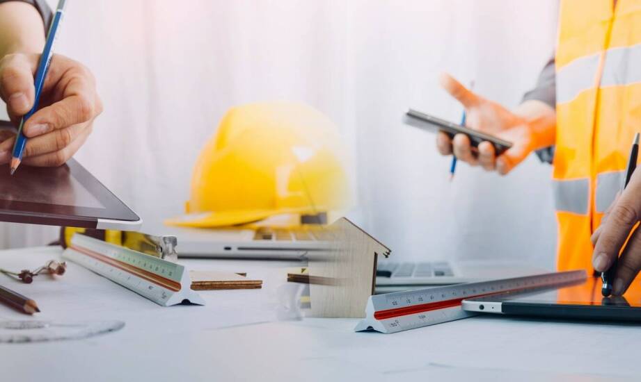 Rola kierownika budowy w optymalizacji kosztów na placu budowy