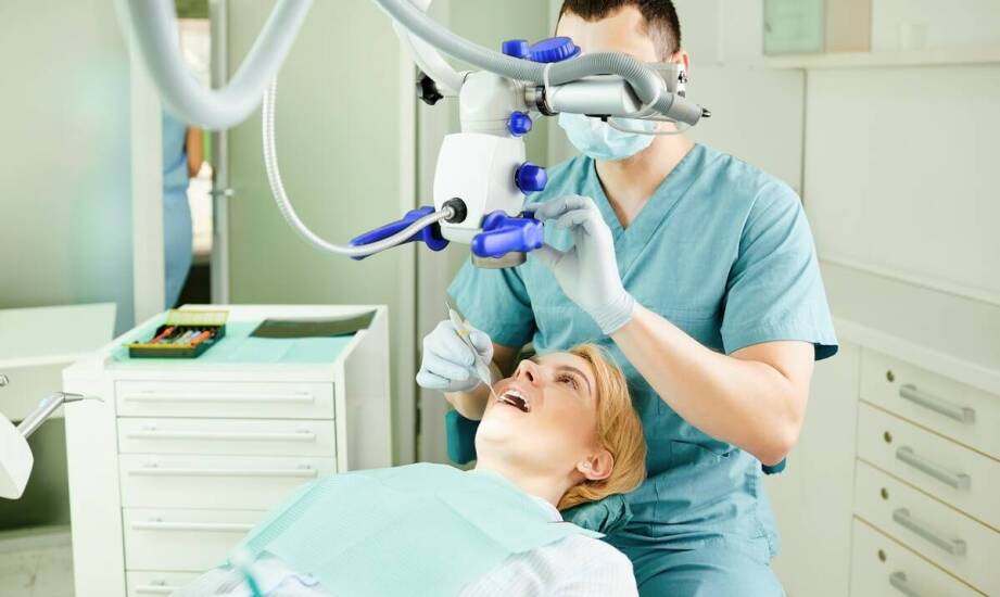 Rola zaawansowanego sprzętu w sukcesie leczenia kanałowego