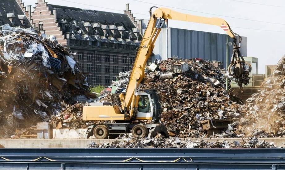 Wynajem kontenerów a szybkie pozbycie się odpadów po remoncie w Krakowie