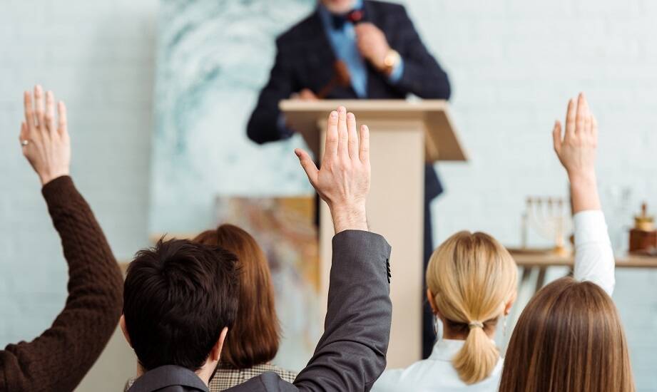 Jakie są najnowsze trendy na rynku aukcji dzieł sztuki?