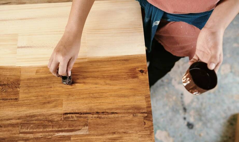 Wybór kolorowych gałek do komody dla urozmaicenia wnętrza