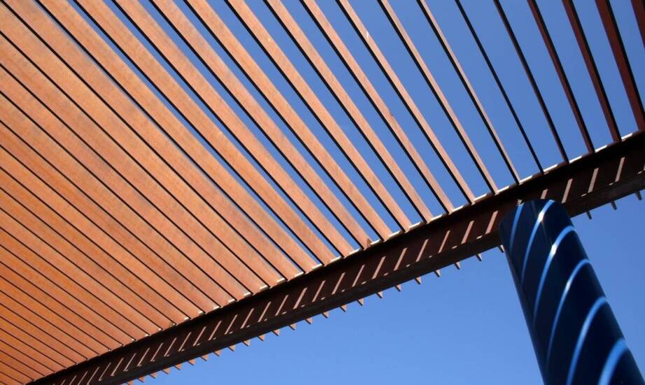 Jak nasze rozwiązania pomagają w utrzymaniu porządku w przestrzeniach publicznych?