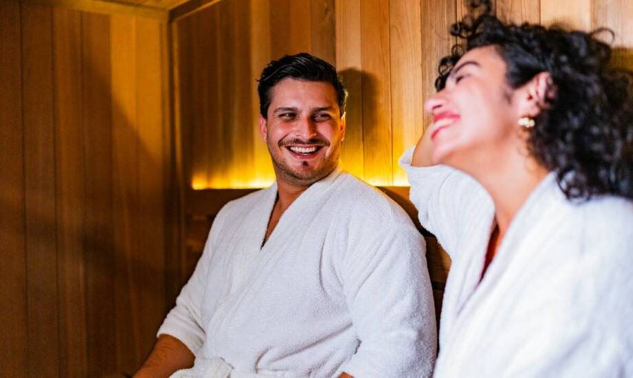 Jak zwiększyć efektywność treningu tricepsów dzięki saunie po ćwiczeniach?