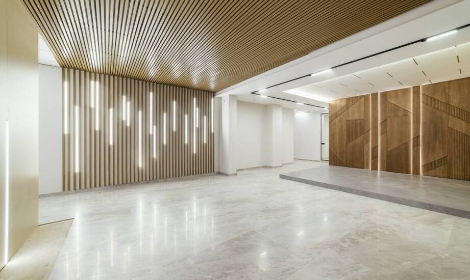 Montaż oświetlenia sterowanego ruchem: usługi elektryczne w Warszawie Rembertów