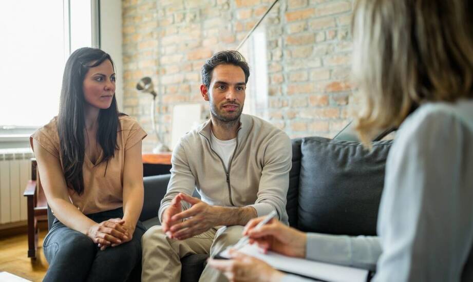 Czego można oczekiwać po sesjach z psychologiem małżeńskim w Warszawie?