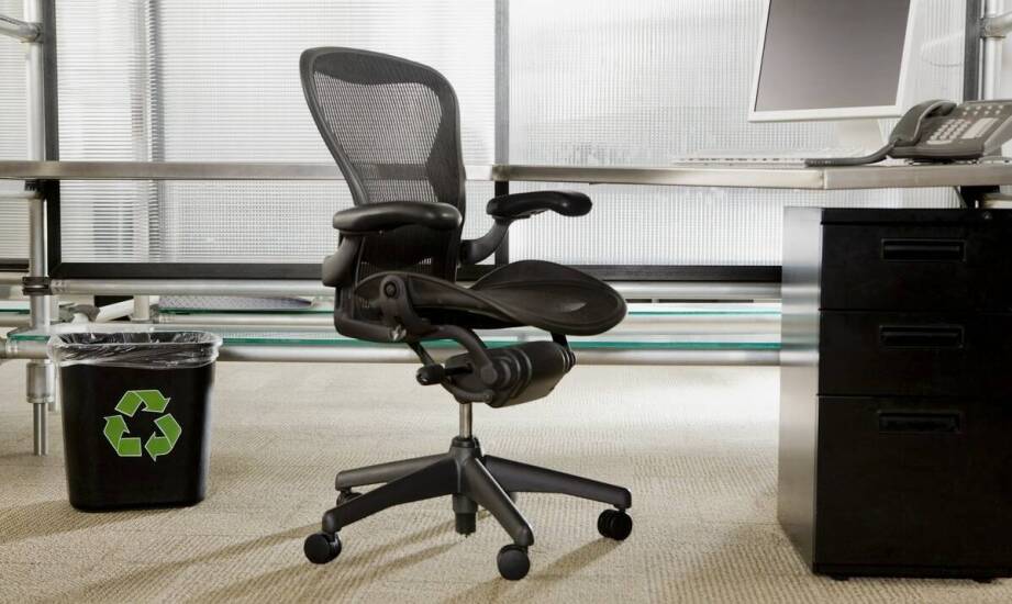 Nowoczesny design w krzesłach ortopedycznych biurowych: połączenie estetyki z funkcjonalnością