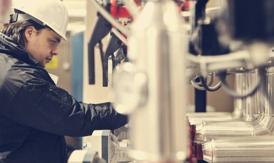 Jakie technologie wspierają serwis urządzeń okrętowych w zachodniopomorskim?