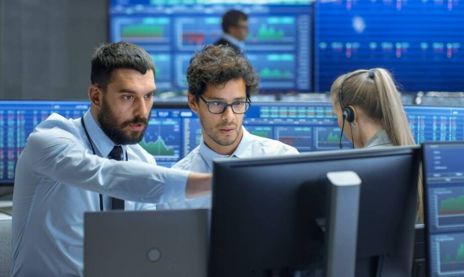 Rola kantoru w dostosowywaniu oferty do zmieniającego się kursu funta