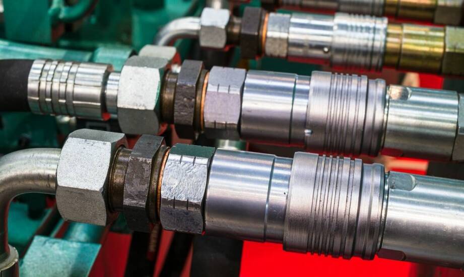 Dlaczego złączki skręcane są niezbędne w nowoczesnych liniach produkcyjnych?